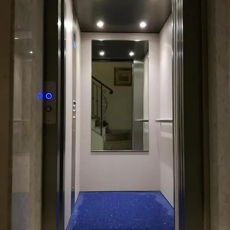 Virginia Bilocale 4 *